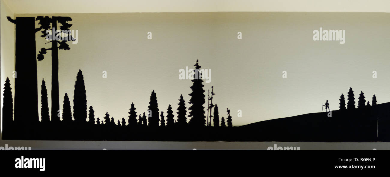 Silhouette in metallo nella parete nicchie del Dipartimento del Museo di interni, Washington DC. Foto Stock