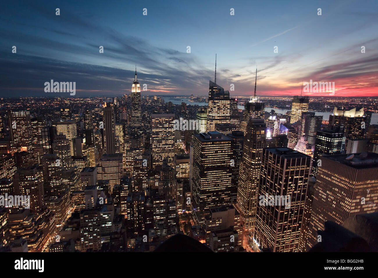 Stati Uniti d'America, New York New York City, Empire State Building e inferiore dello Skyline di Manhattan Foto Stock