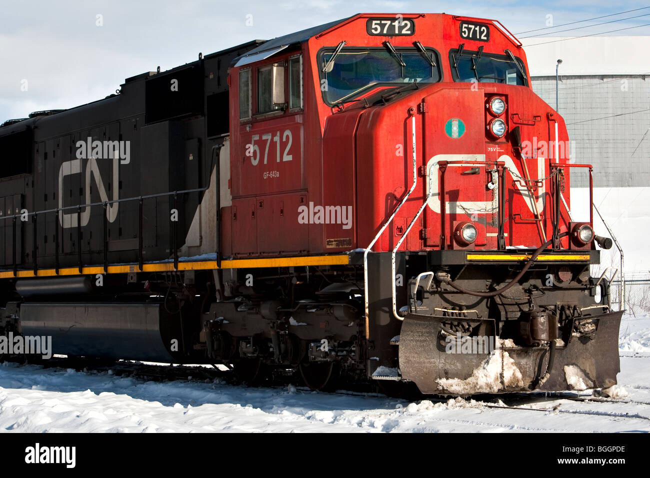 Un CN (Canadian National Railway) EMD SD75I, locomotiva diesel-elettriche canadesi è un classe I società ferroviarie Foto Stock