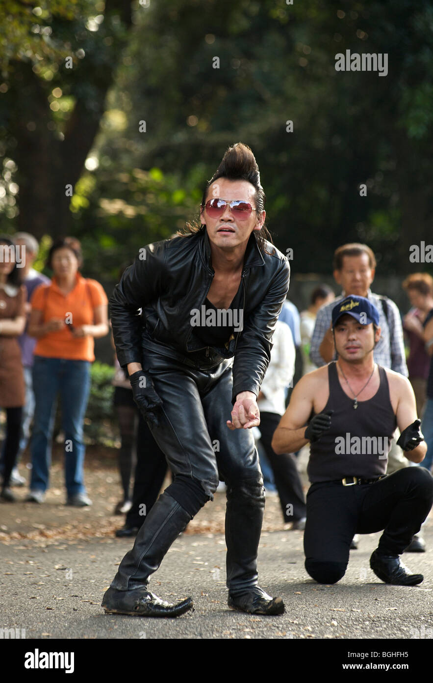 Rockabilly pista ballare su un sabato pomeriggio a Yoyogi Park Harajuku, Tokyo, Giappone Foto Stock