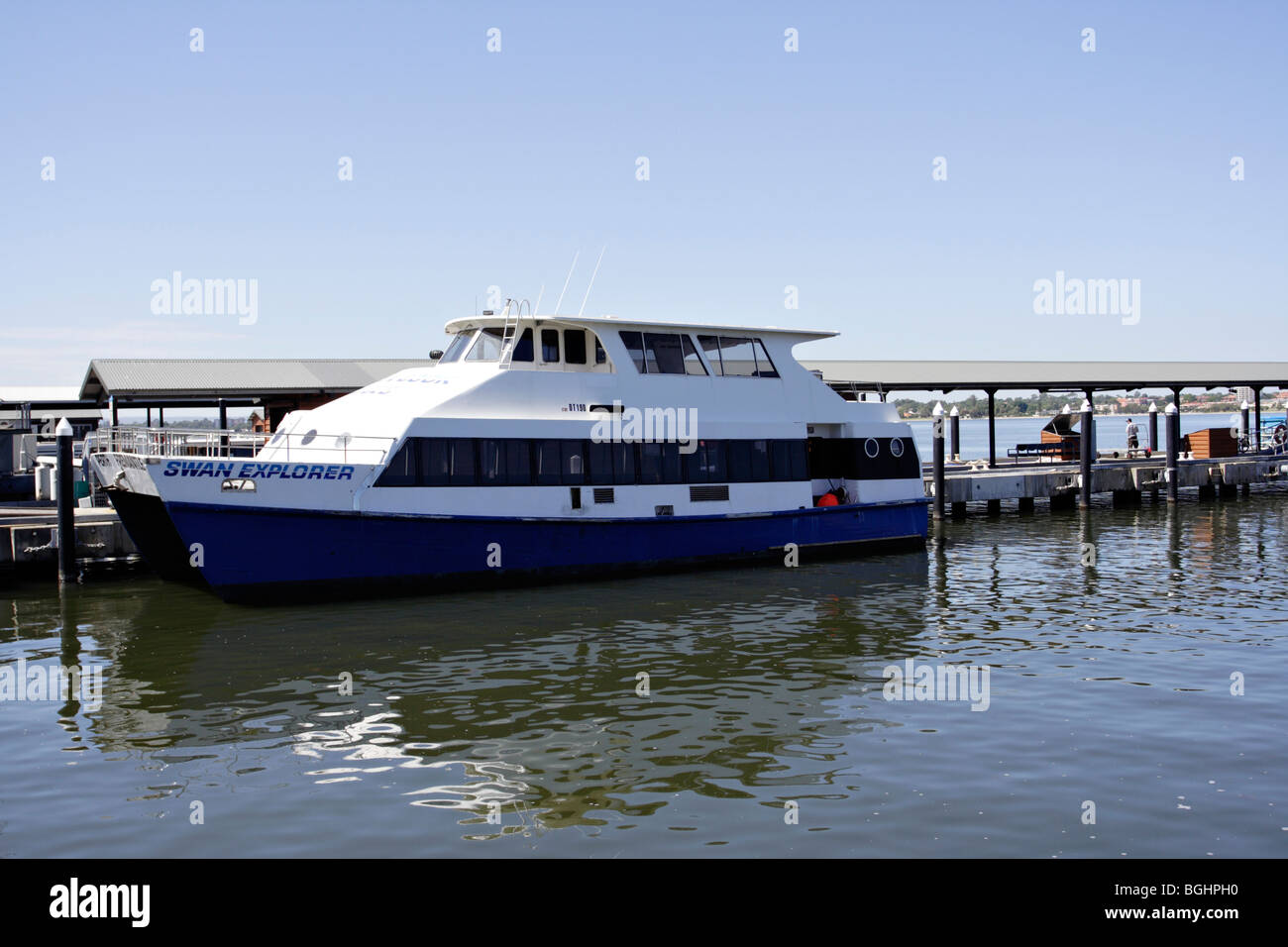 Barca a Barrack Street Jetty in Perth, Western Australia. Foto Stock