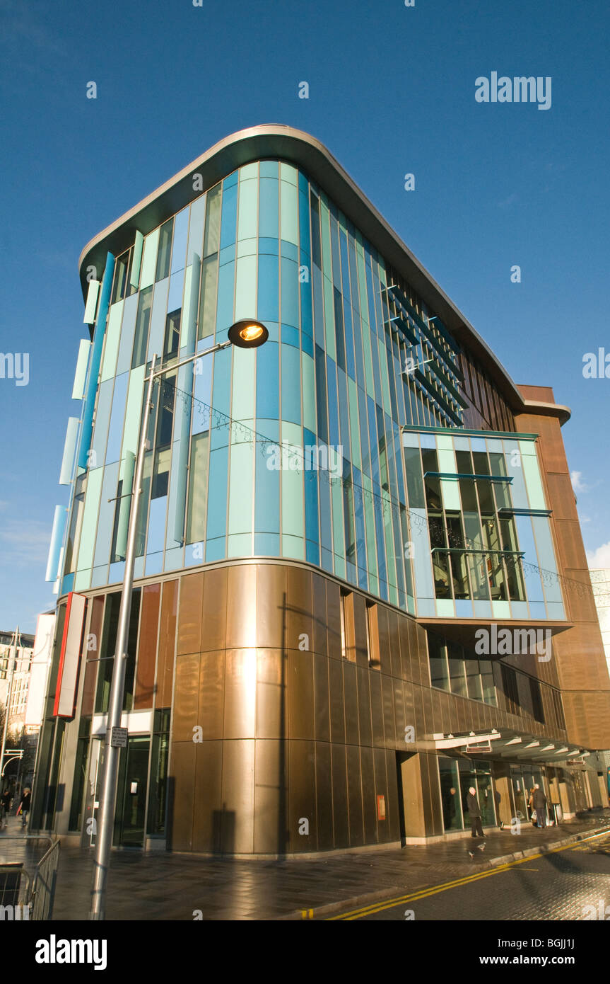 Cardiff City Libreria, il nuovo edificio del Hayes, Cardiff, Galles del Sud Foto Stock