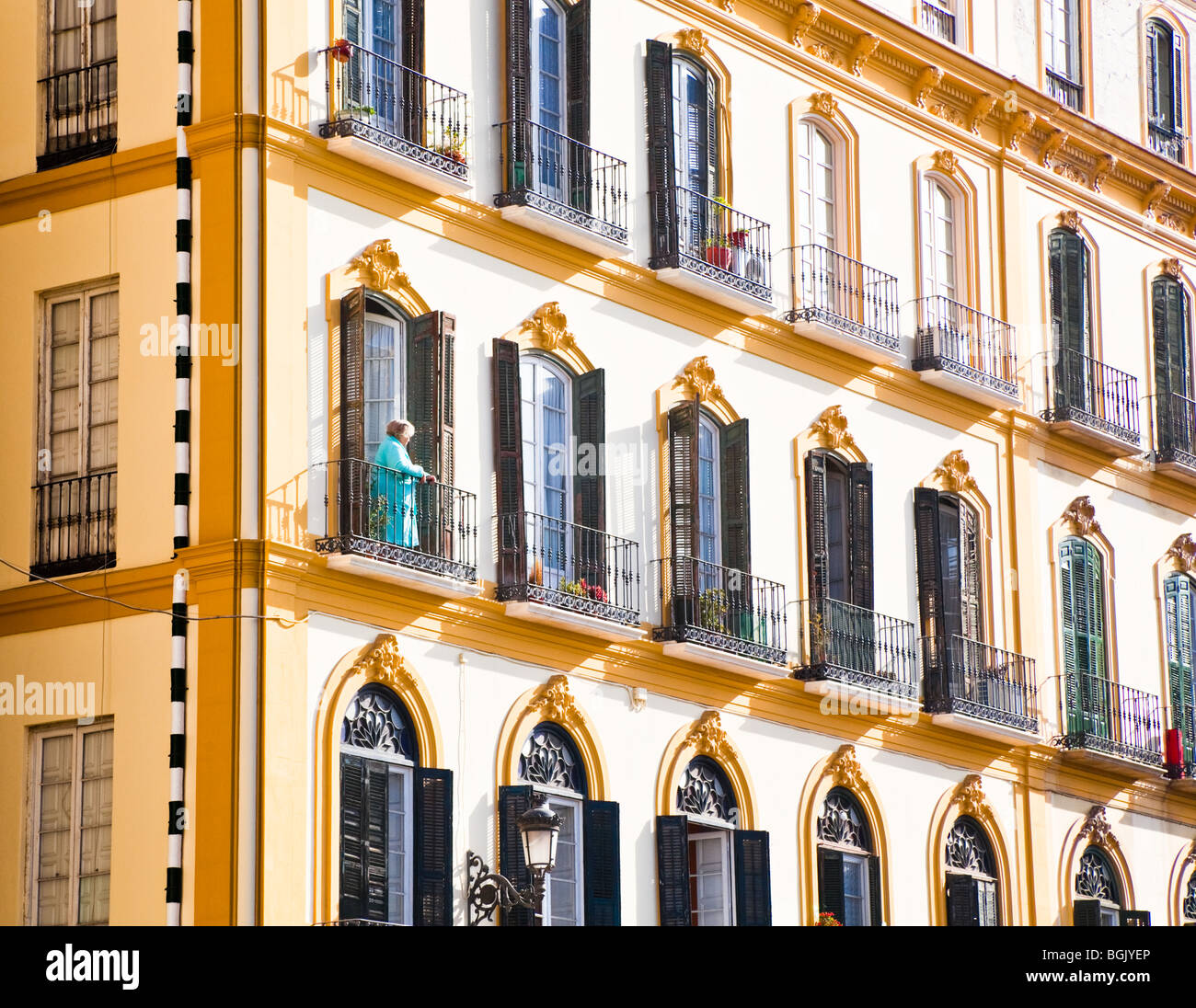 Architettura del XIX secolo in Plaza de la Merced. Malaga, provincia di Malaga, Costa del Sol, Spagna. Foto Stock