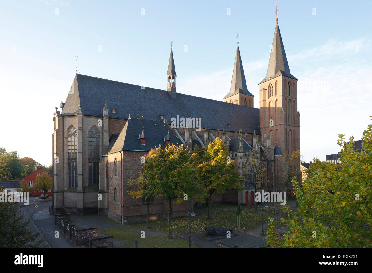 Kleve, Probsteikirche S. Mariae assunta, Blick von Nordosten Foto Stock