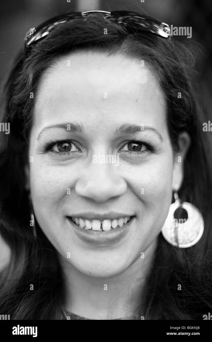 Portugese donna fotografata a Vauxhall a sud di Londra Foto Stock