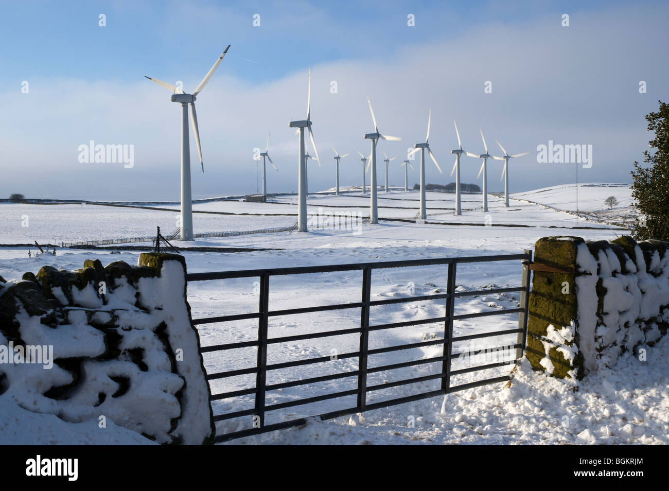 Royd moor wind farm, Penistone Yorkshire con neve pesante Gen 2010 Foto Stock