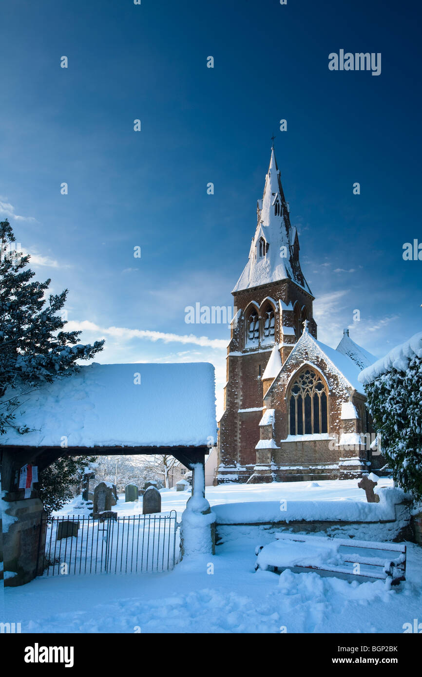 Chiesa di Santa Maria della Neve, Mortimer, Reading, Berkshire, Regno Unito Foto Stock