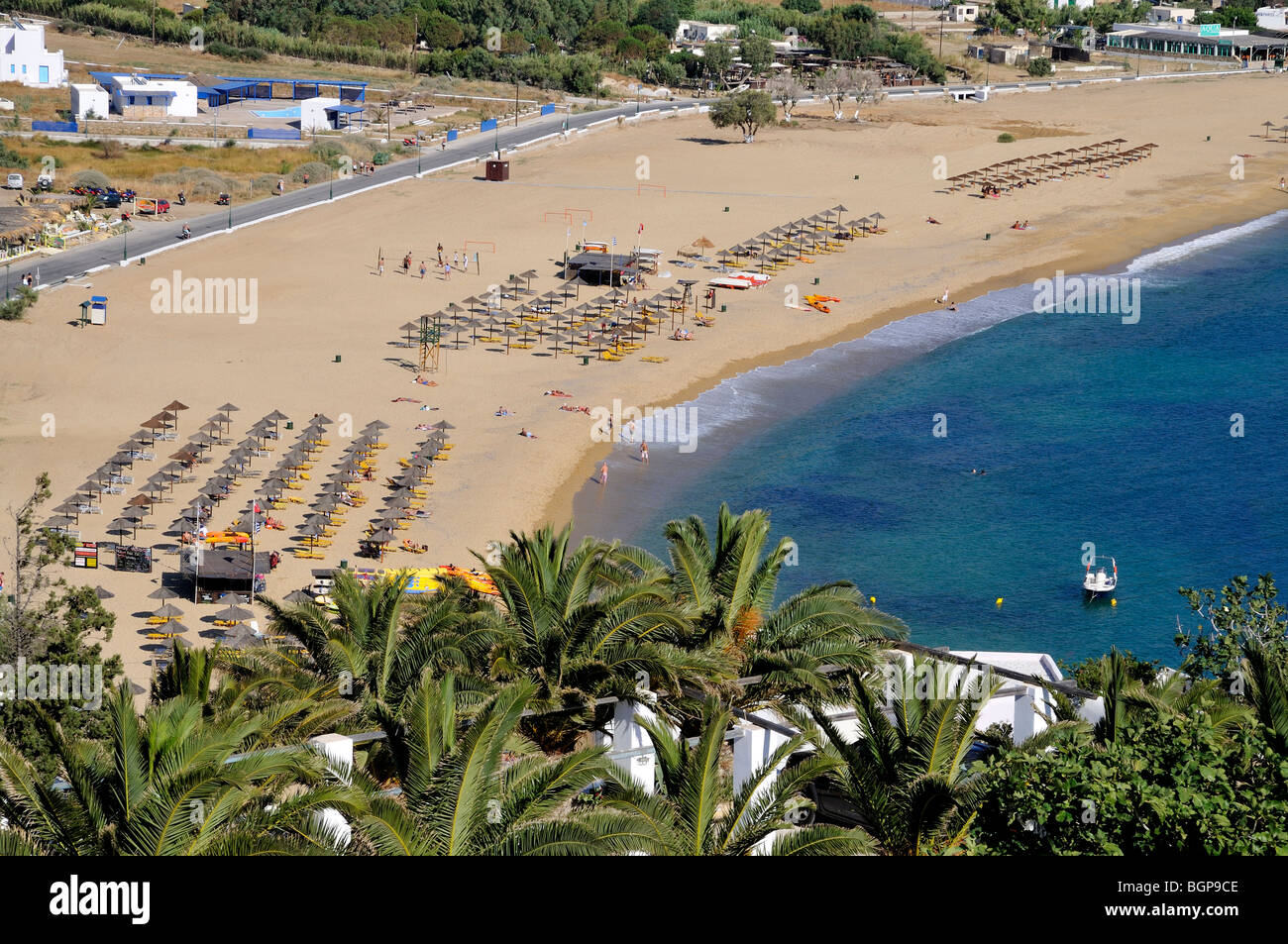 La spiaggia di Mylopotas, Ios Island, Grecia Foto Stock