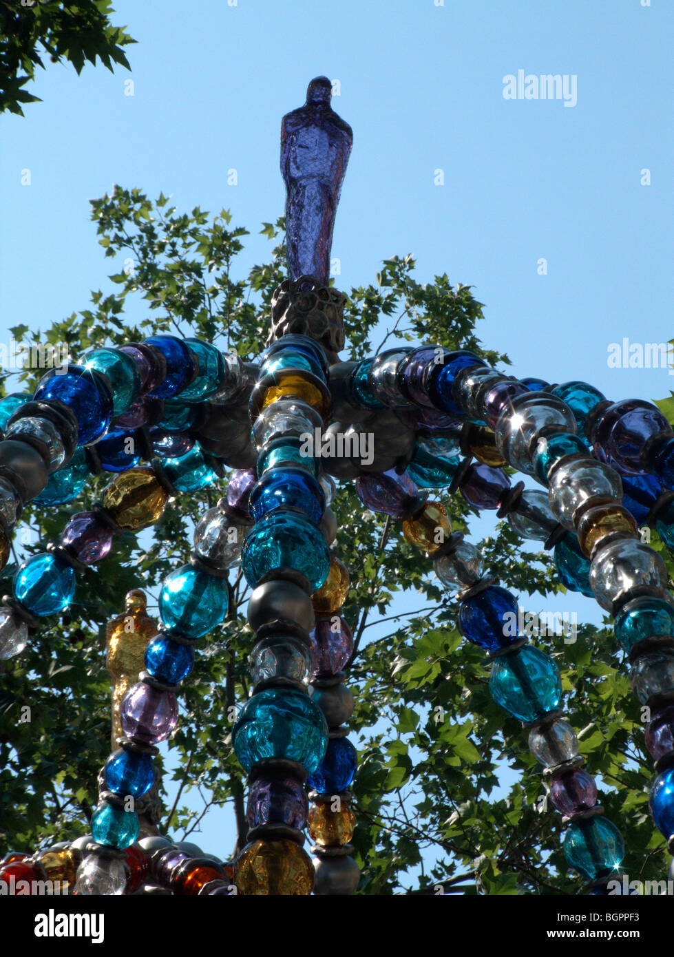 Kiosque des Noctambules (Kiosk della notte-walkers), ingresso alla stazione della metropolitana Palais Royal in Place Colette. Parigi. Francia Foto Stock