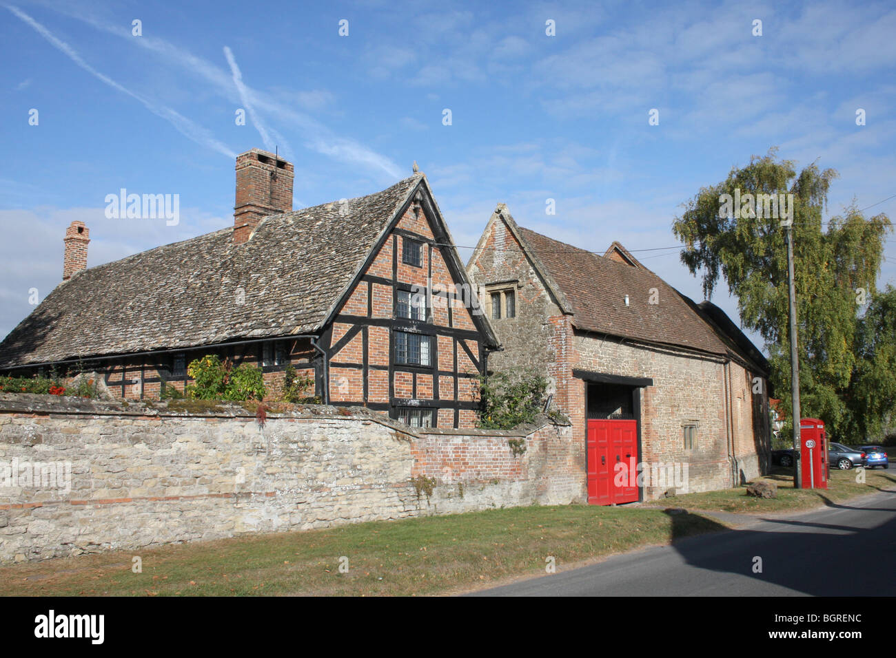 Vecchie case inglesi in East Hendred, Oxfordshire, Regno Unito. Foto Stock