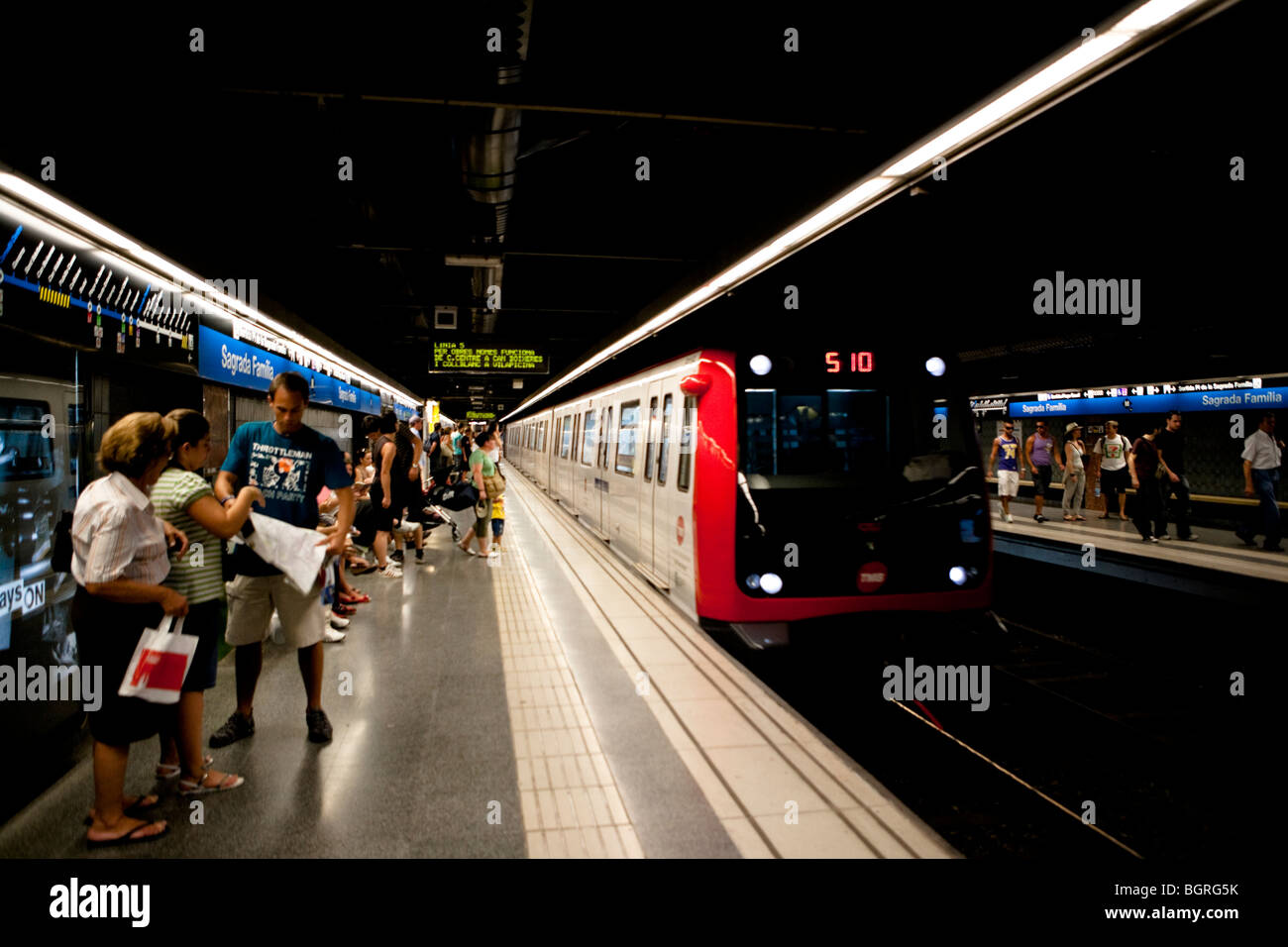 Barcellona - La stazione della metropolitana Foto Stock