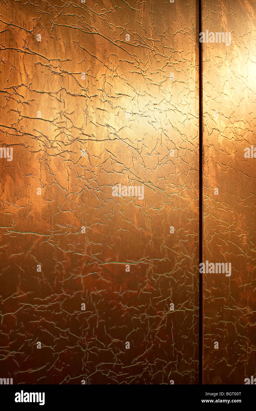 Nando's restaurant beckenham, dettaglio della parete metallica Foto Stock