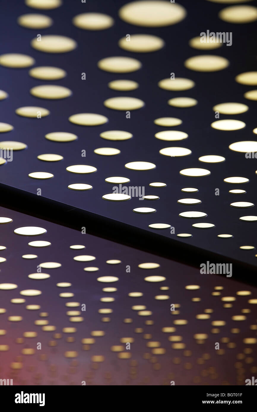 Nando's restaurant beckenham, dettaglio di illuminazione a soffitto Foto Stock