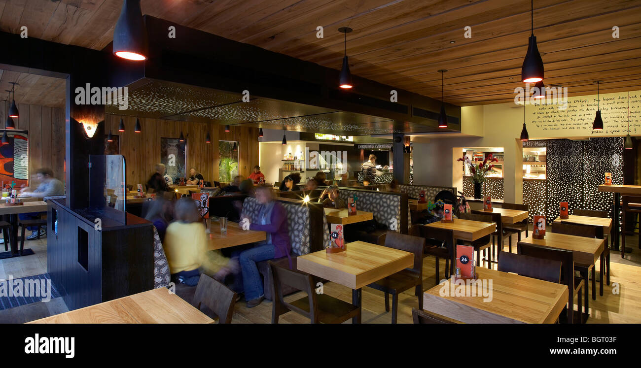 Nando's restaurant beckenham, vista generale dei posti a sedere Foto Stock