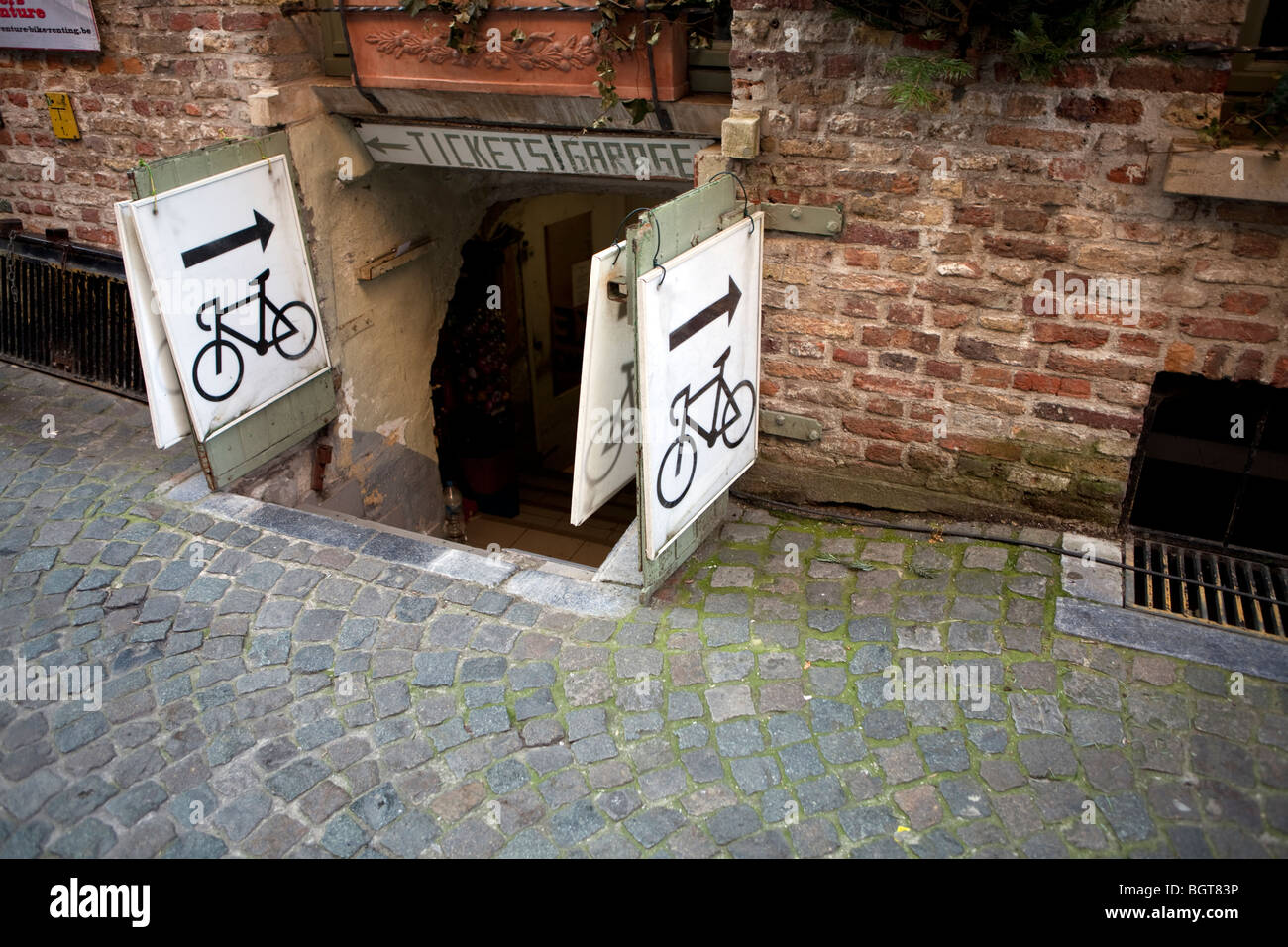 Biciclette a noleggio Bruges, Belgio Foto Stock