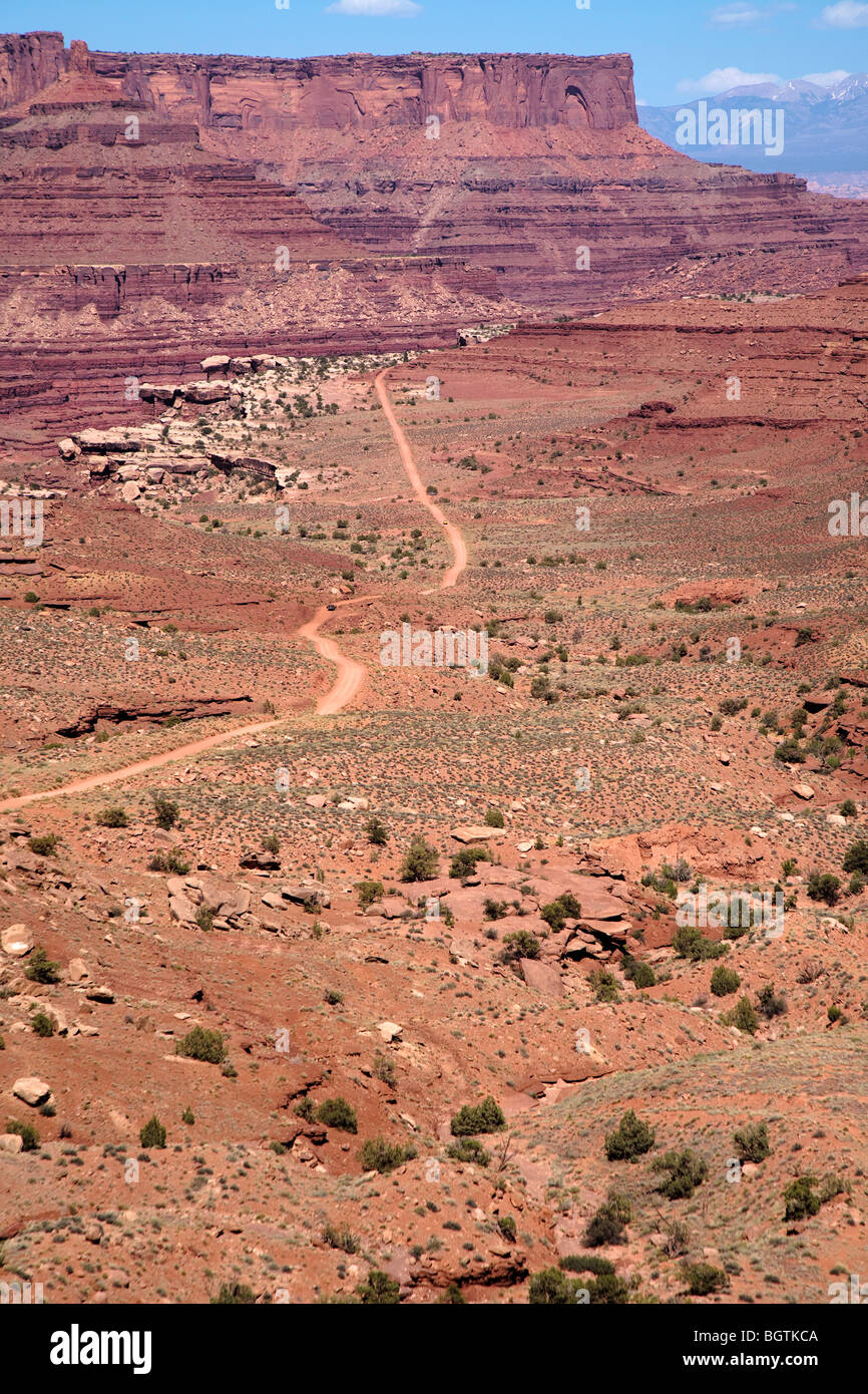 Il Shafer Trail, a 34 miglia di viaggio di andata e ritorno dal paese di Moab. Il Parco Nazionale di Canyonlands vicino a Moab, Utah, Stati Uniti d'America Foto Stock