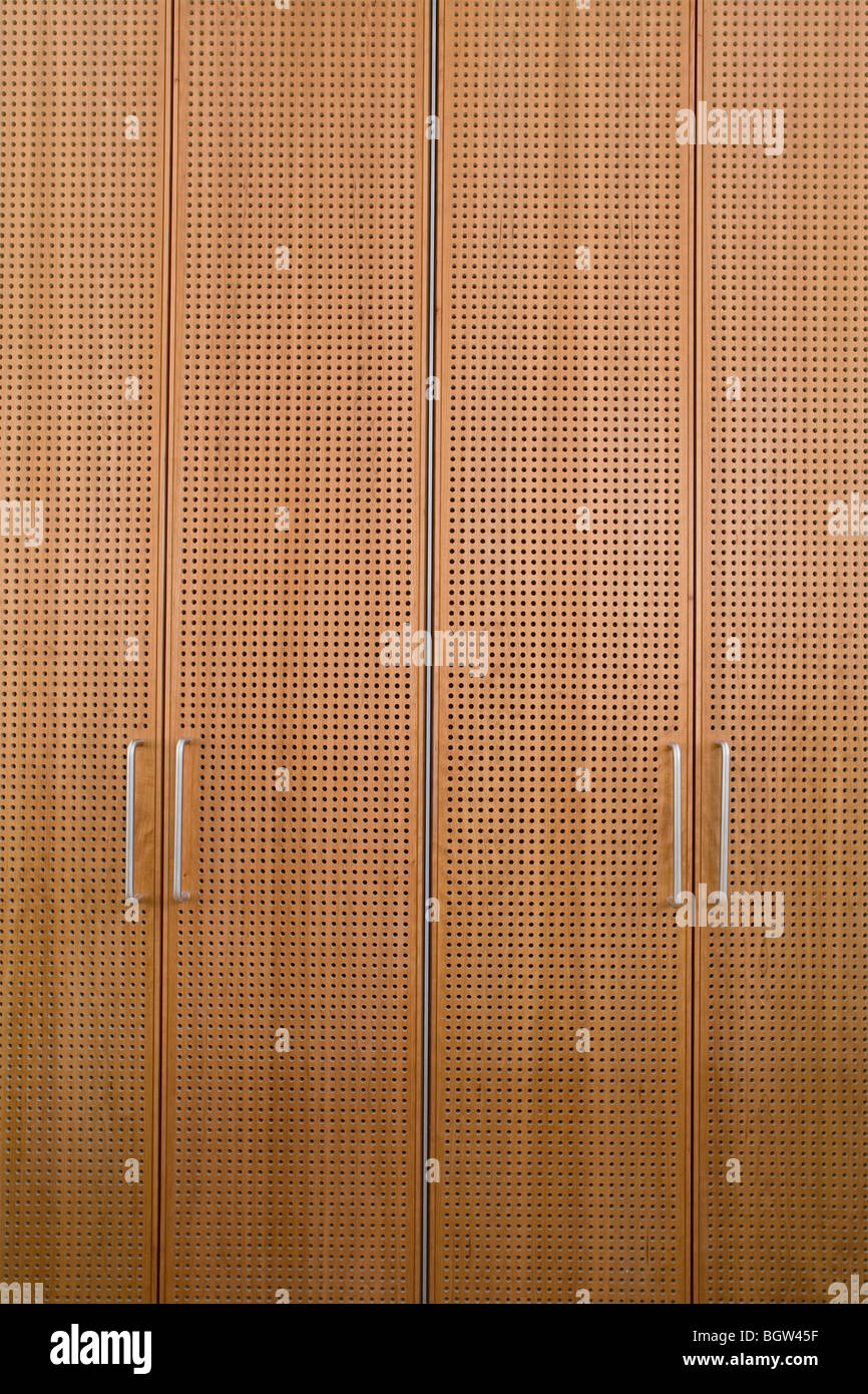 Ucl cancer institute: Paul O'Gorman edificio costruito in legno nel ripostiglio porte. Foto Stock