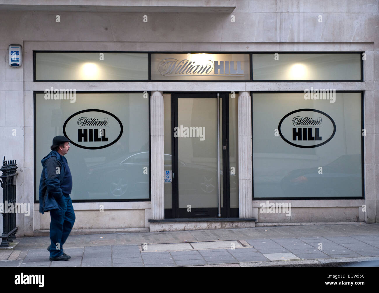 William Hill Curzon Street Mayfair London branch Foto Stock