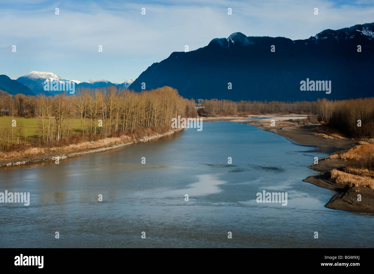 Il fiume Fraser in la minore area continentale della British Columbia è il fiume più lungo in BC e il settimo più lunga in Canada. Foto Stock