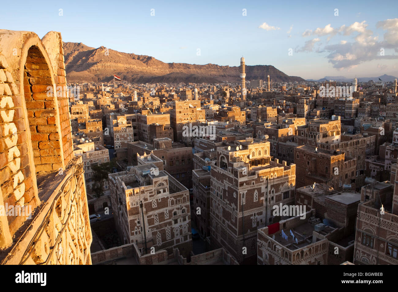 Sana'a al tramonto, Yemen Foto Stock