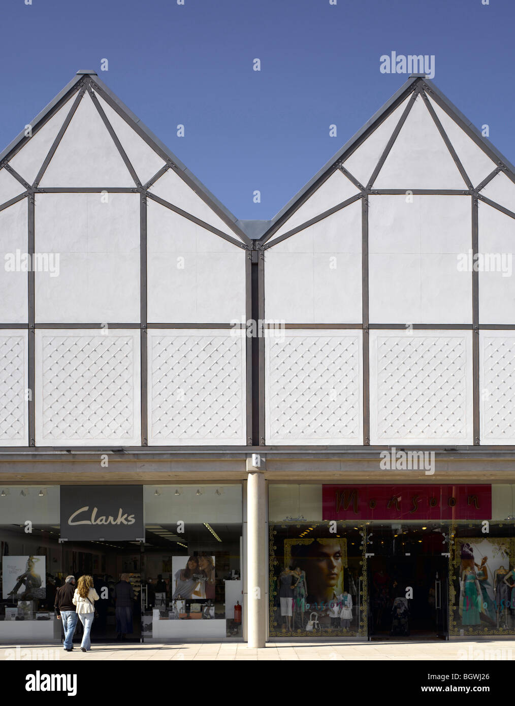 L'Arco centro shopping, Bury St Edmunds, Regno Unito, VERETEC con MICHAEL HOPKINS Foto Stock