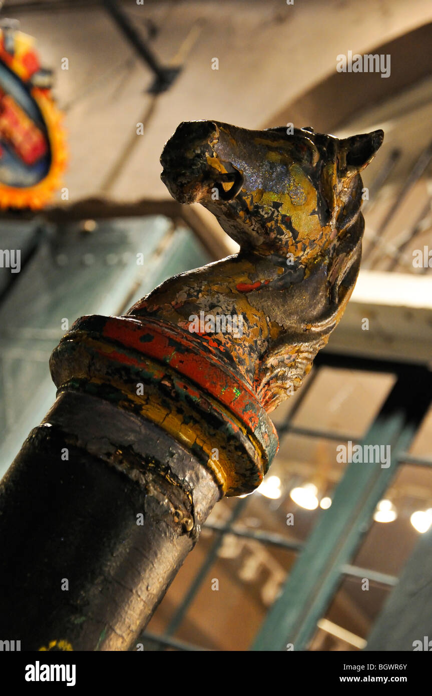 Aggancio di post-testa di cavallo della forma, del Quartiere Francese, New Orleans, Louisiana, Stati Uniti d'America Foto Stock