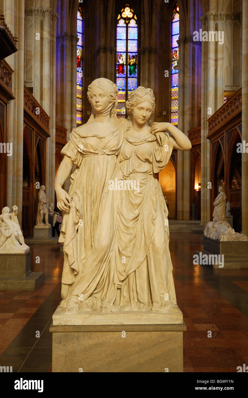 Berlino. Germania. Friedrichswerdersche Kirche aka Schinkel Museum. Johann Gottfried Schadow la scultura di principesse prussiano. Foto Stock