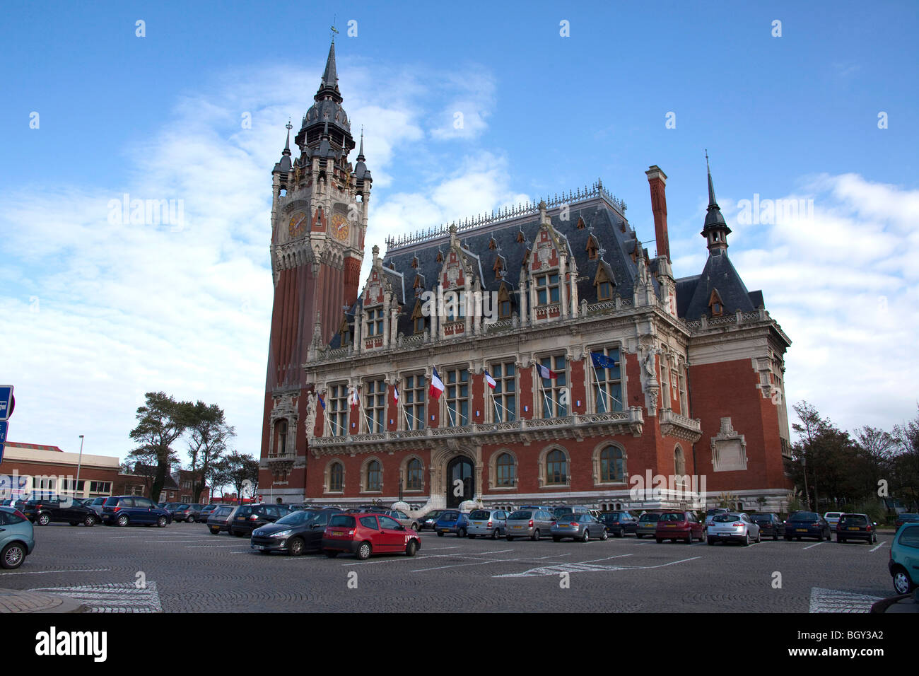 Hotel de Ville in fiammingo in stile rinascimentale, Calais, Pas de Calais, Francia 100400 Orizzontale_Calais Foto Stock