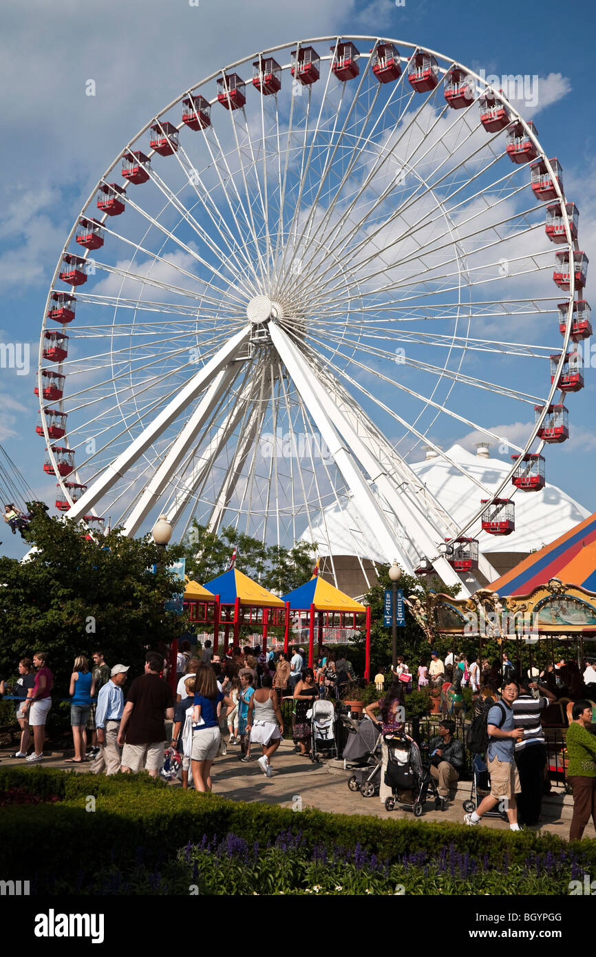 Ruota panoramica Ferris a Navy Pier, Chicago, Illinois, Stati Uniti d'America Foto Stock