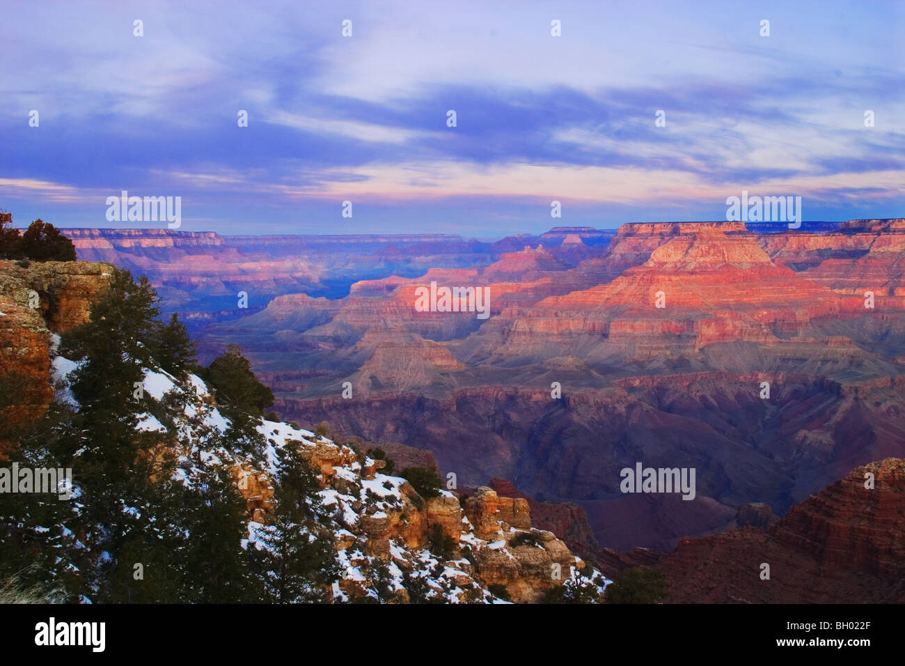 Mather Point all'alba, e il Parco Nazionale del Grand Canyon, Arizona Foto Stock