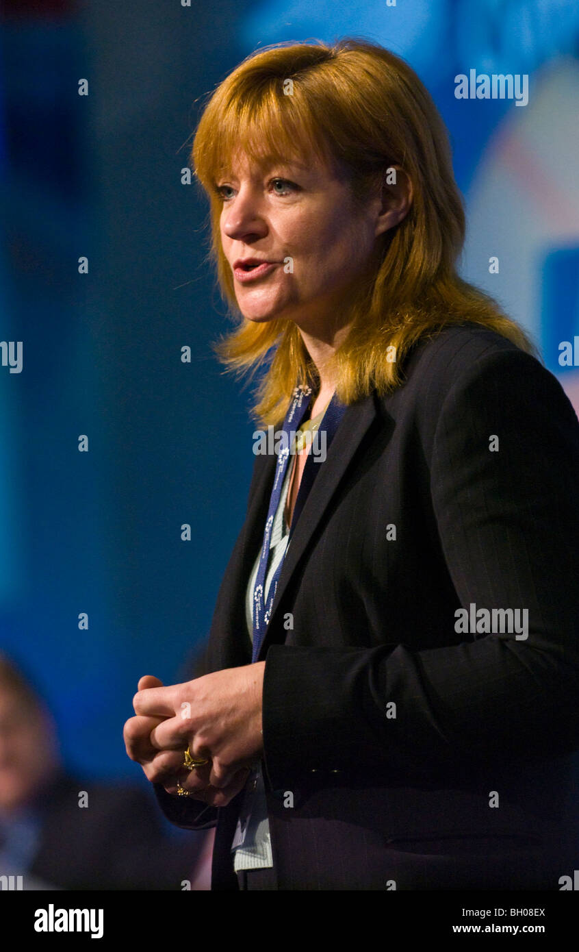 Kay Swinburne MEP per il Galles di Lingua gallese al congresso del Partito Conservatore di Cardiff South Wales UK Foto Stock