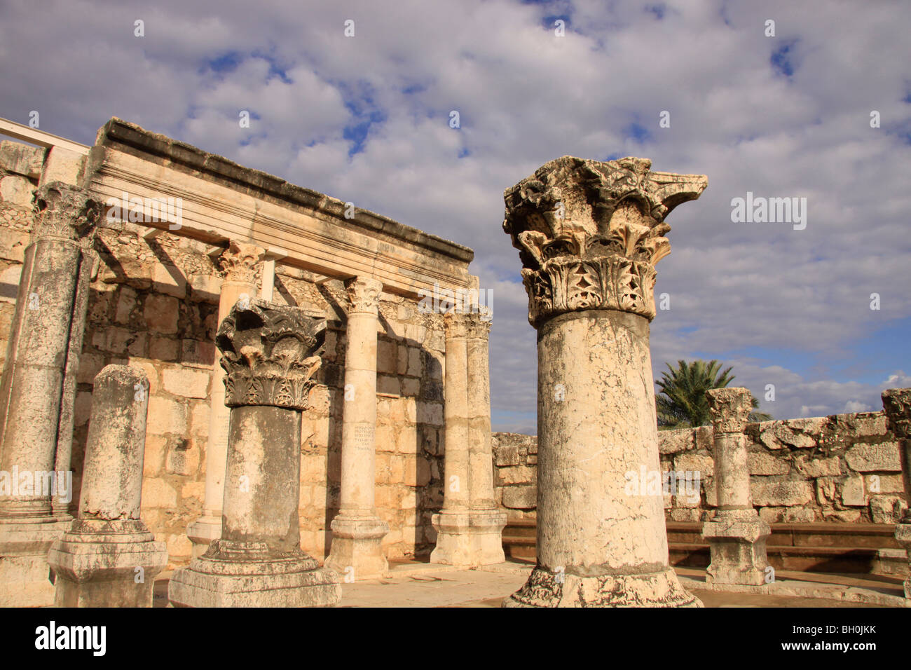 Israele, del Mare di Galilea, l'antica sinagoga di Cafarnao Foto Stock