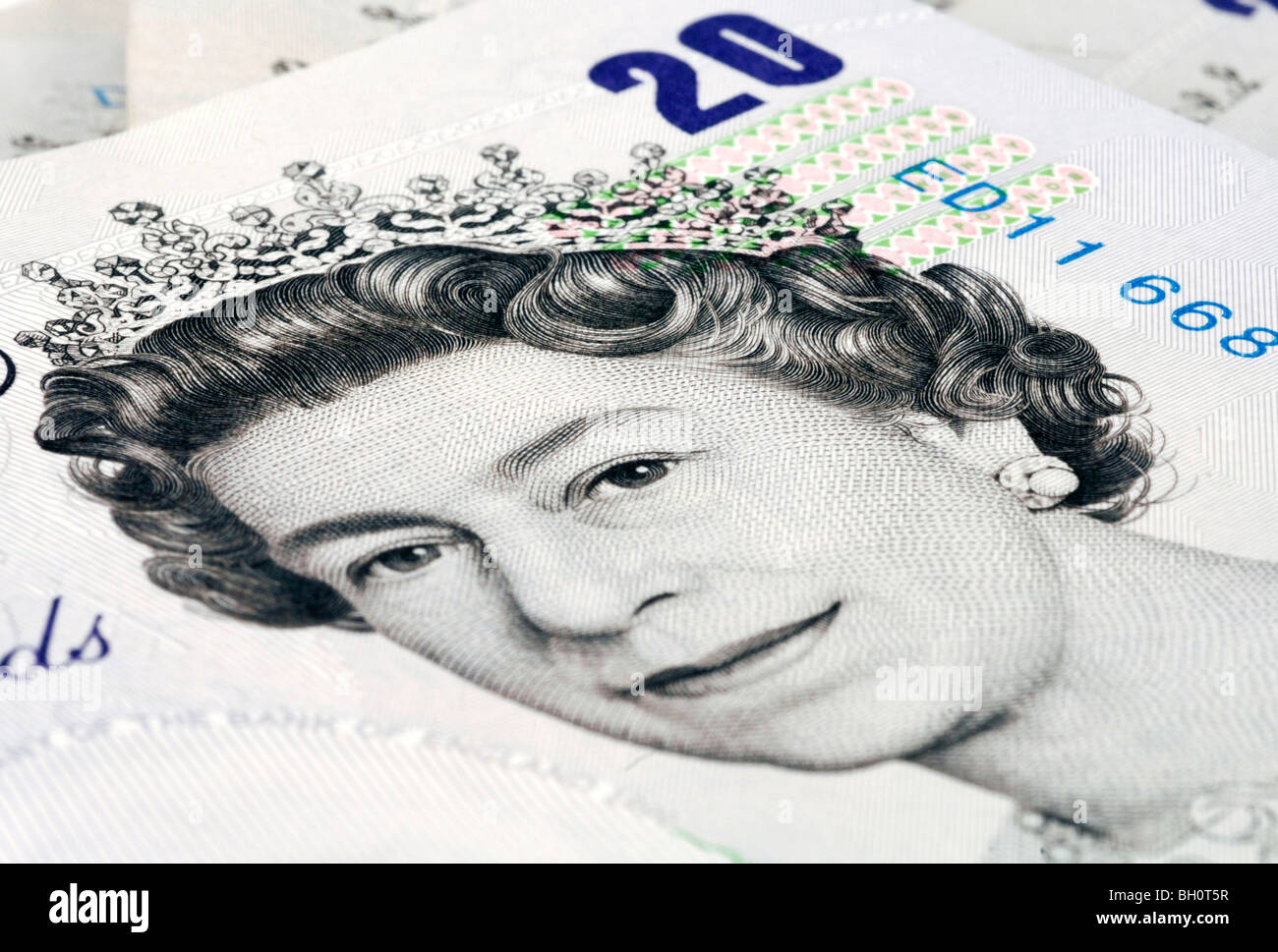 In prossimità di una ventina di British pound nota mostra il Queens Head Foto Stock