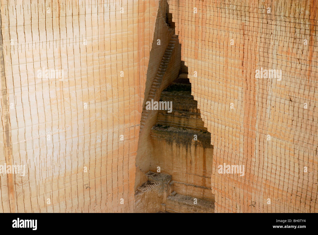 Pietra di cava Pedrera de s'ostello vicino a Ciutalella, Minorca, Isole Baleari, Spagna Foto Stock