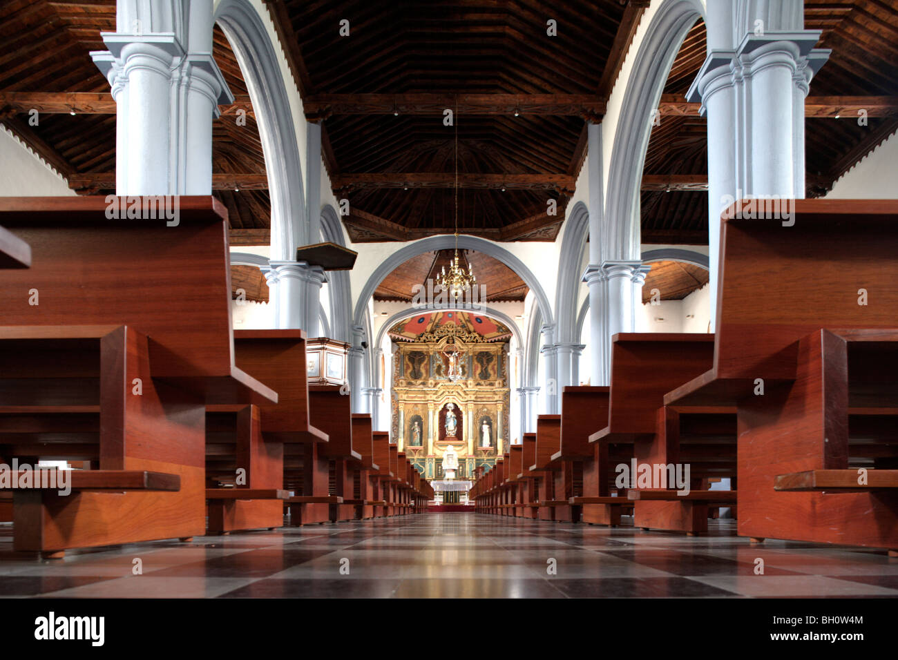 Interno di una chiesa di Nuestra Senora de la Concepción, Camino de la Vergine, Valverde, El Hierro, Isole Canarie, Spagna Foto Stock