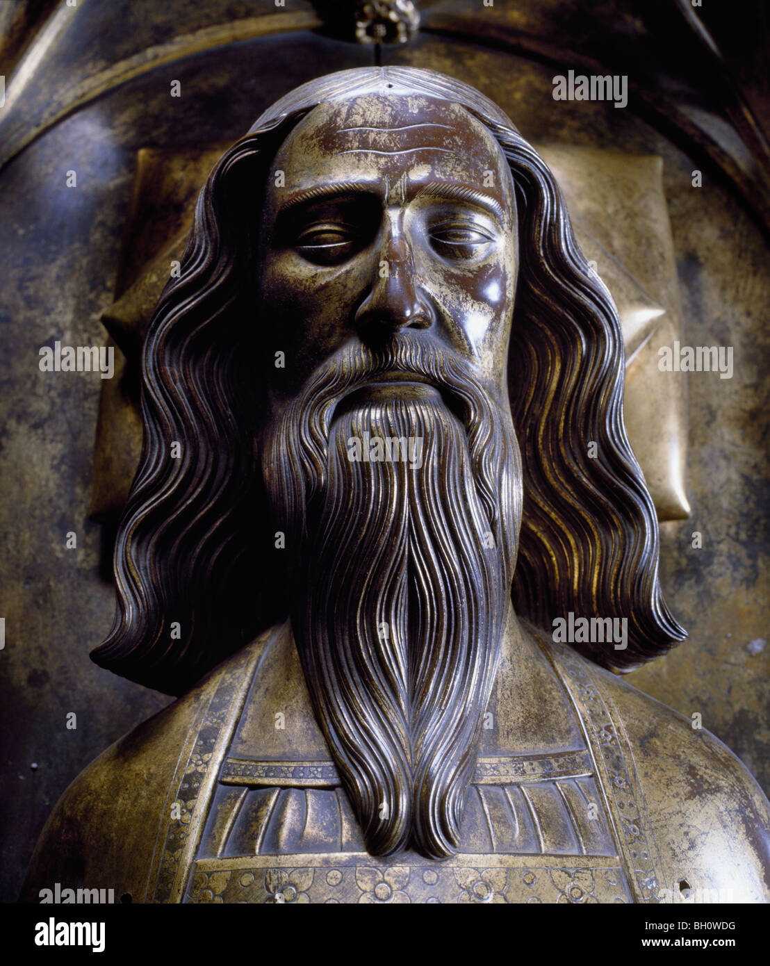 Edward III (Re d'Inghilterra 1327-77) bronzo dorato effige sulla tomba nella Westminster Abbey, Londra Inghilterra. Foto Stock