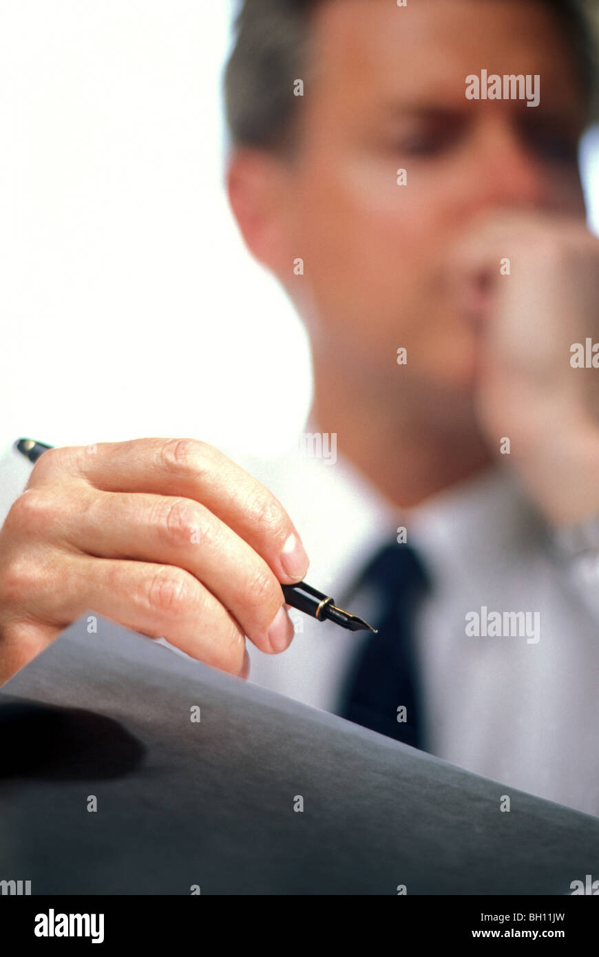 Imprenditore e penna stilografica Foto Stock