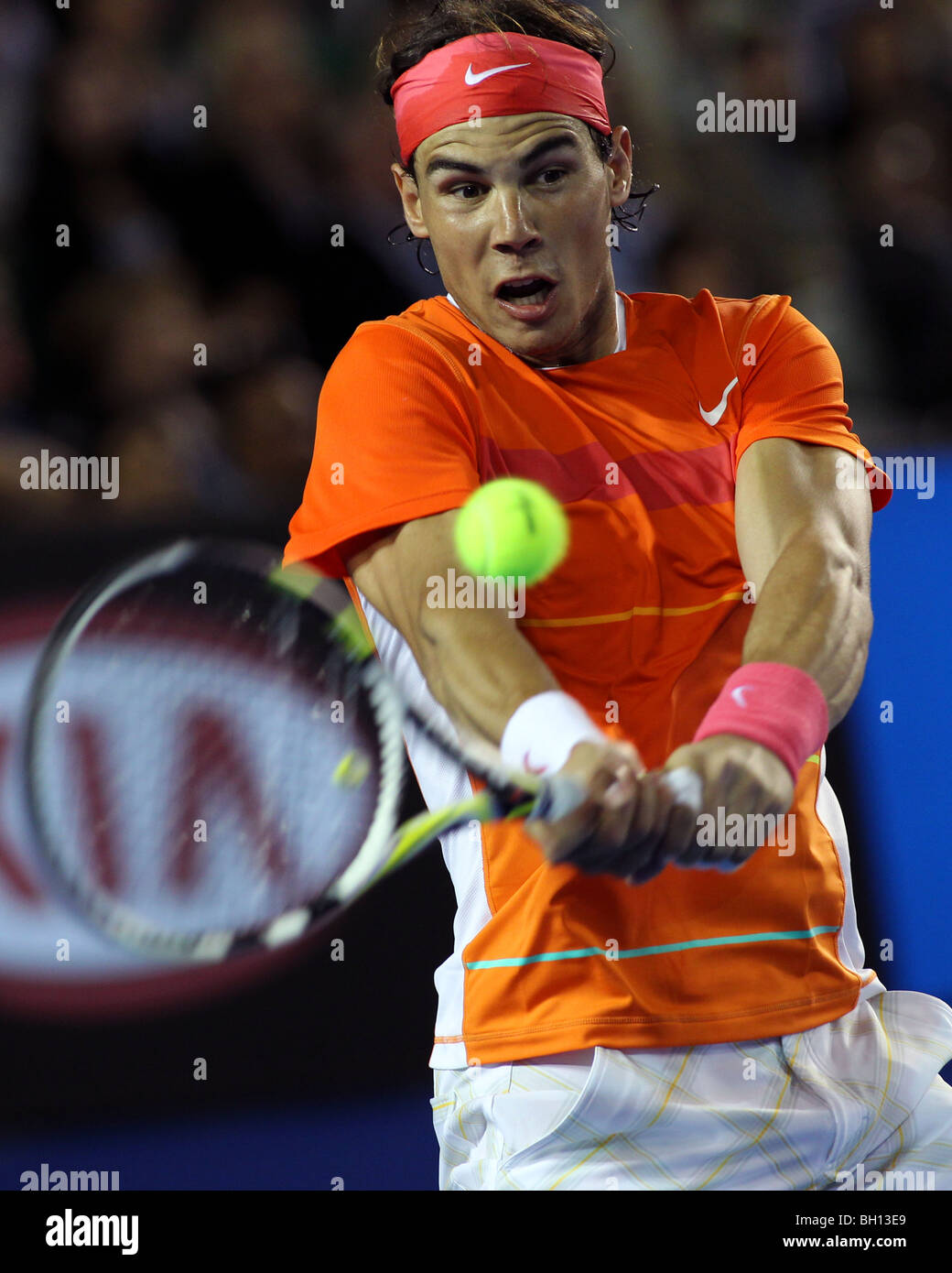 Rafael Nadal (ESP) competono al 2010 Australian Open di Tennis. Foto Stock