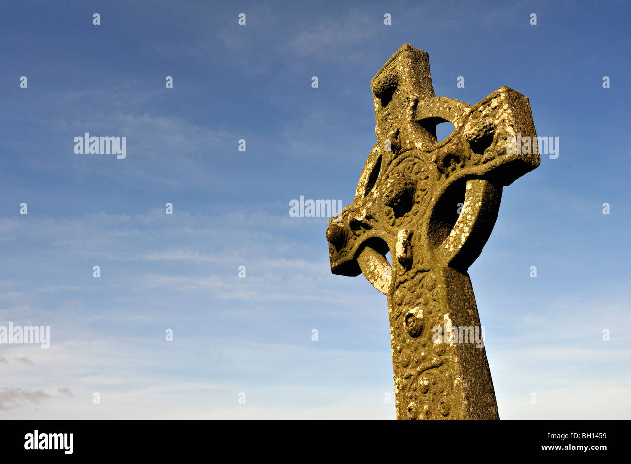 Kildalton Cross un cristiana antica croce di pietra a Kildalton sull'isola di Islay, a sud-ovest della Scozia UK. Foto Stock