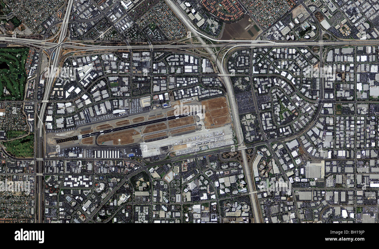 Mappa aerea vista al di sopra dell'Aeroporto John Wayne SNA Irvine Orange County in California Foto Stock