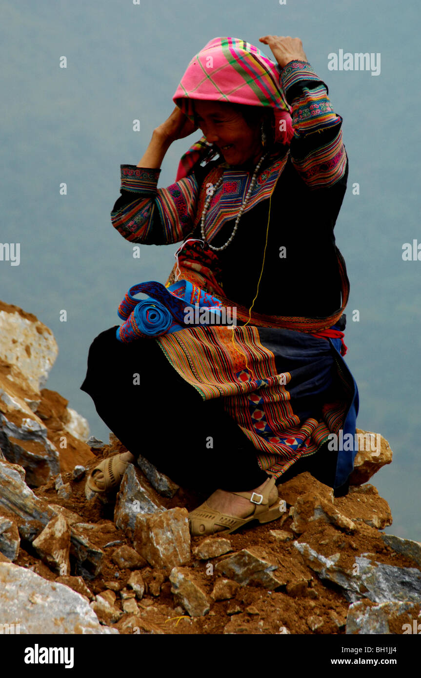 Fiore lady Hmong, può cau, Vietnam del Nord. Foto Stock