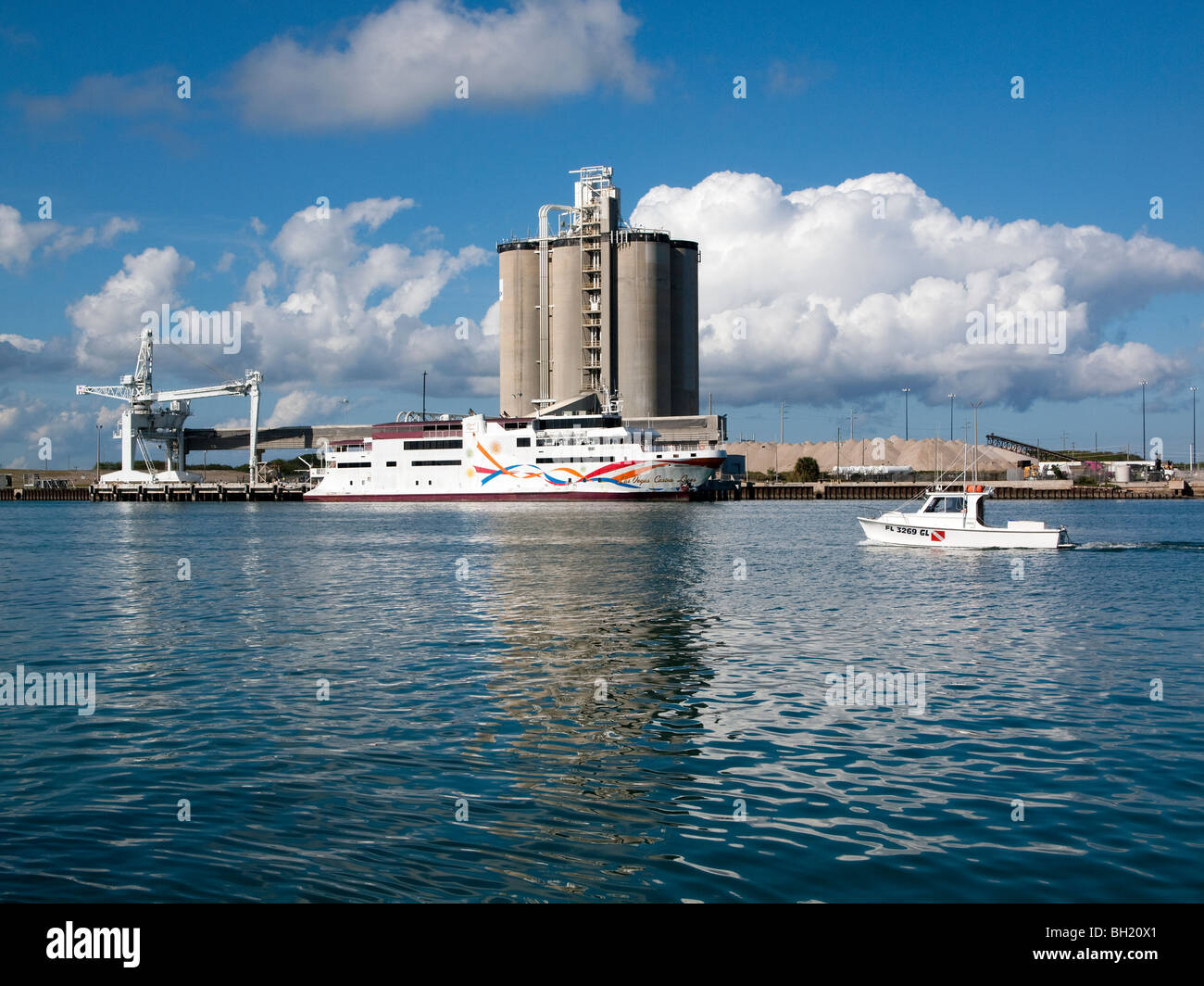 Il gioco d'azzardo liquido nave Vegas a Port Canaveral in Florida USA Foto Stock