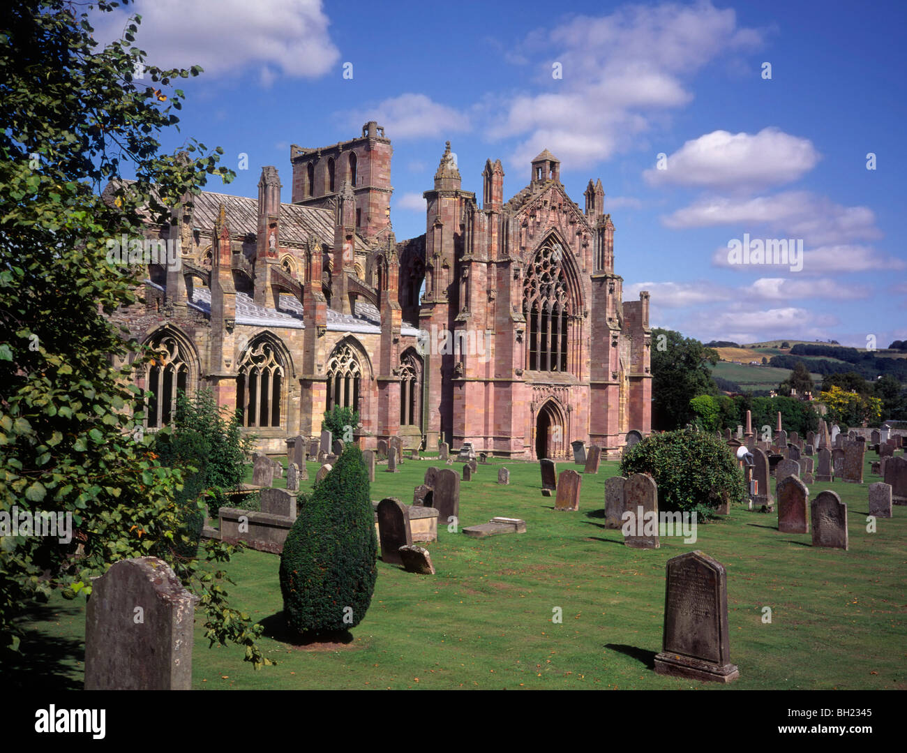 Melrose Abbey Scottish Borders Regno Unito in estate Foto Stock