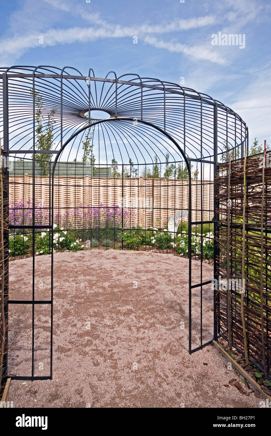 Ingresso al giardino di benvenuto progettato da Rosita Castro Dominguez/Isabelle Fordin/Anomiastudio architettura per giardini in futuro Foto Stock