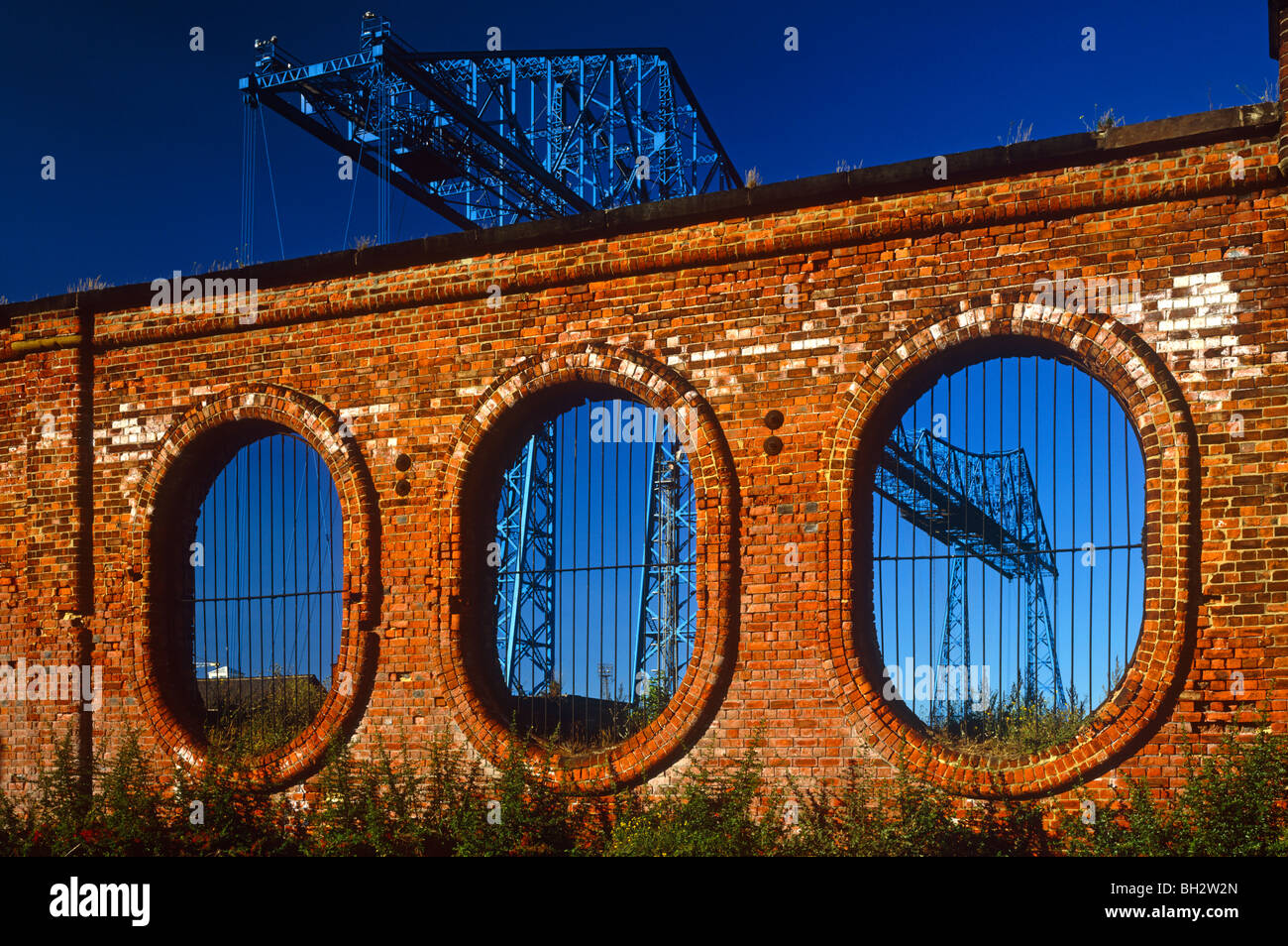 Una vista diurna del trasportatore ponte sopra il fiume usura in Middlesbrough, Tees Valley Foto Stock