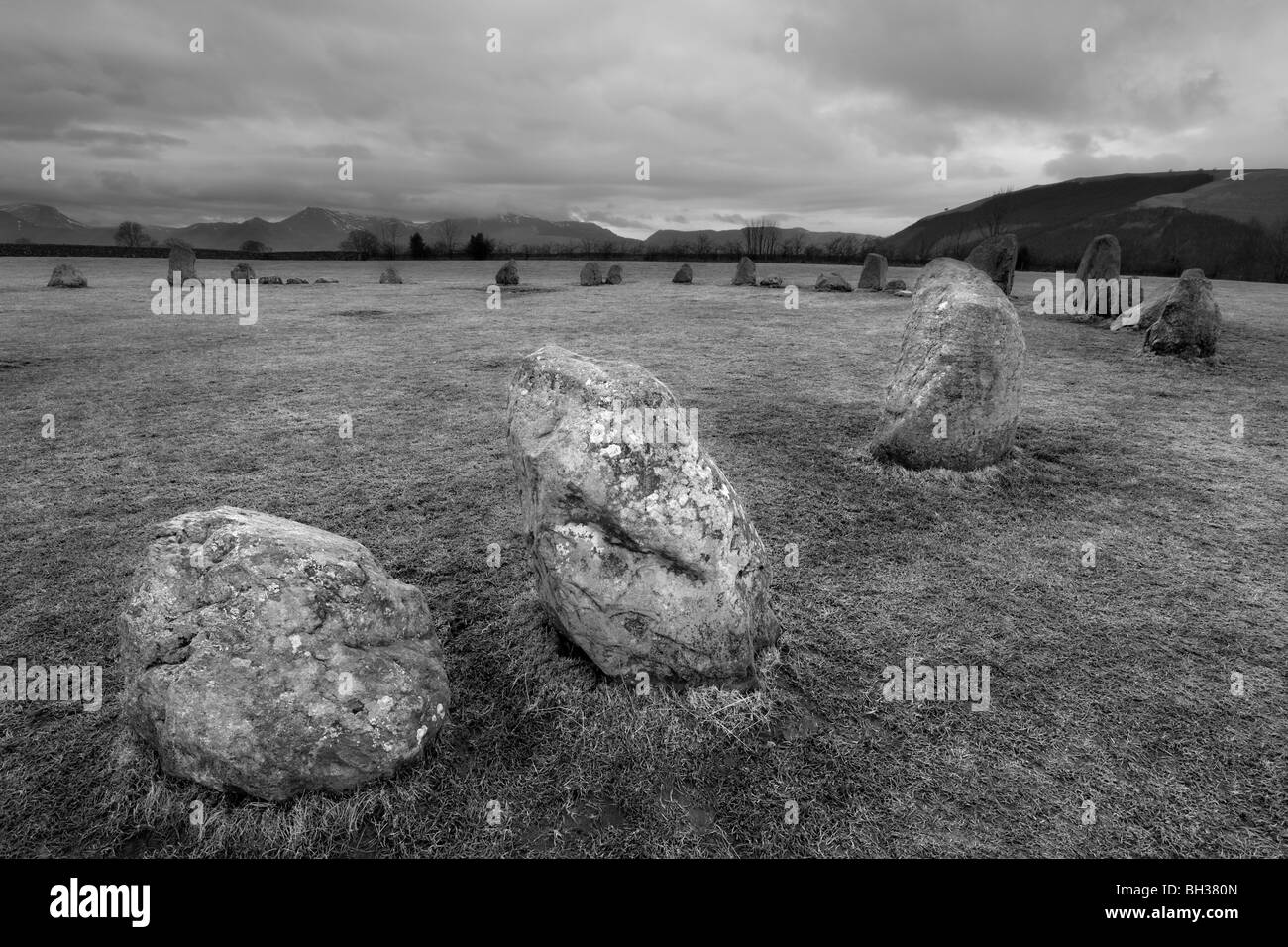 Castlerigg Stone Circle, un monumento neolitico Near Keswick in inglese il Parco Nazionale del Distretto dei Laghi Foto Stock