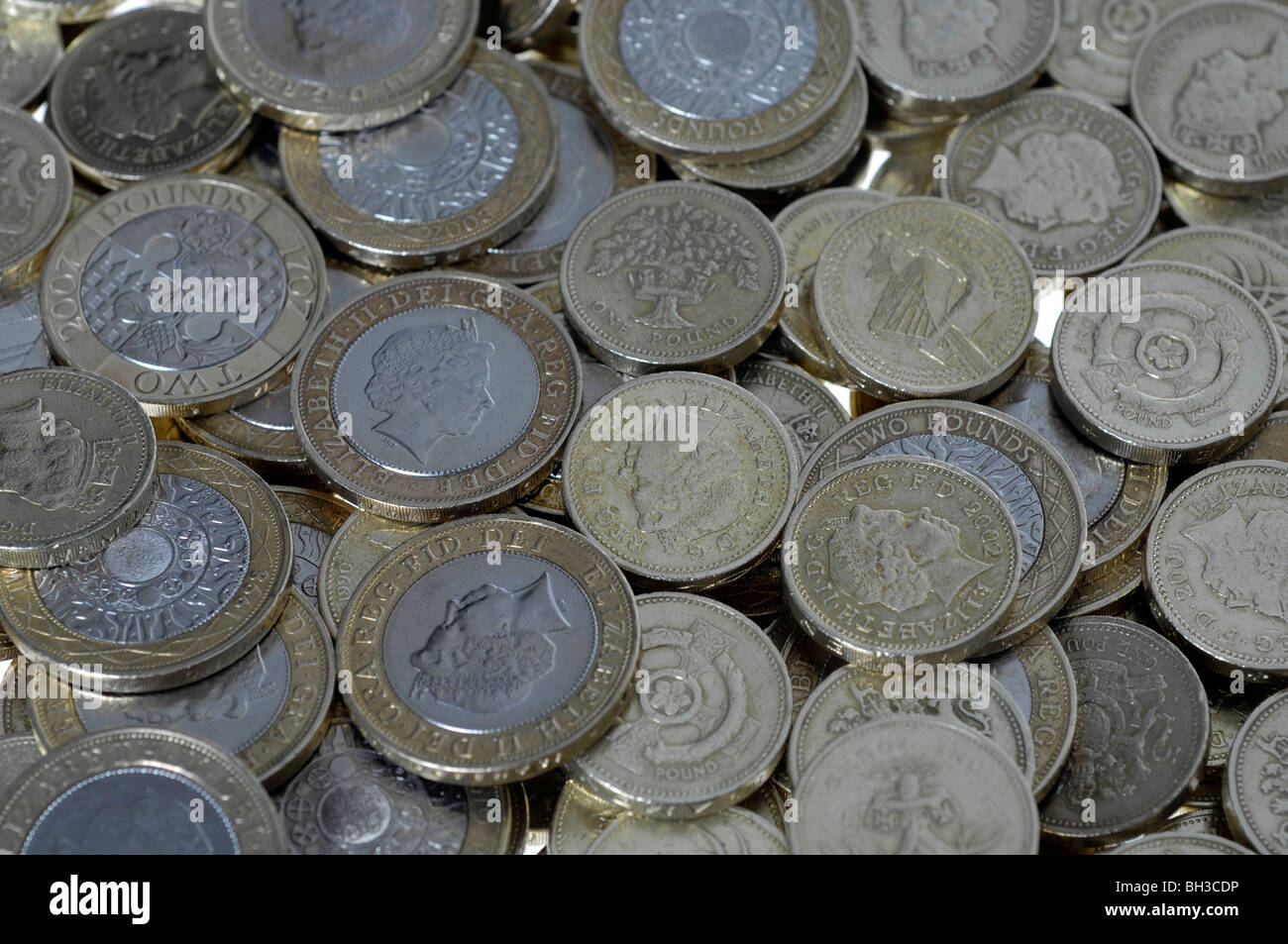 Sterlina britannica delle monete in euro Foto Stock