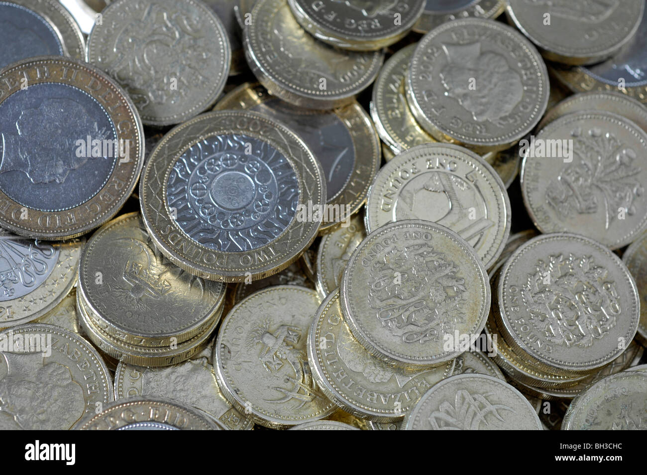 Sterlina britannica delle monete in euro Foto Stock