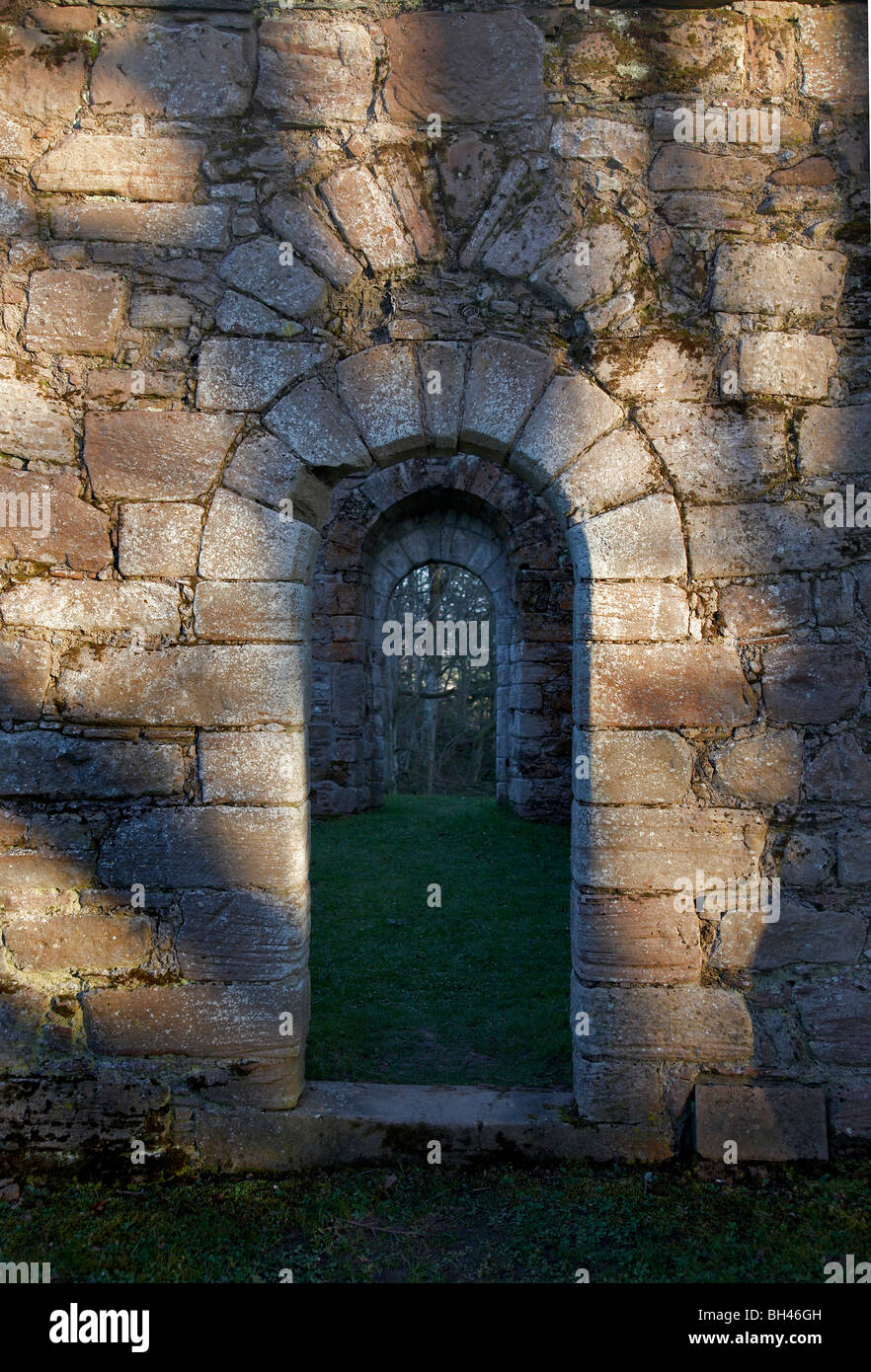 St Marys chiesa; ex chiesa parrocchiale di Auchindour. Costruito alla fine del XIII secolo. Foto Stock