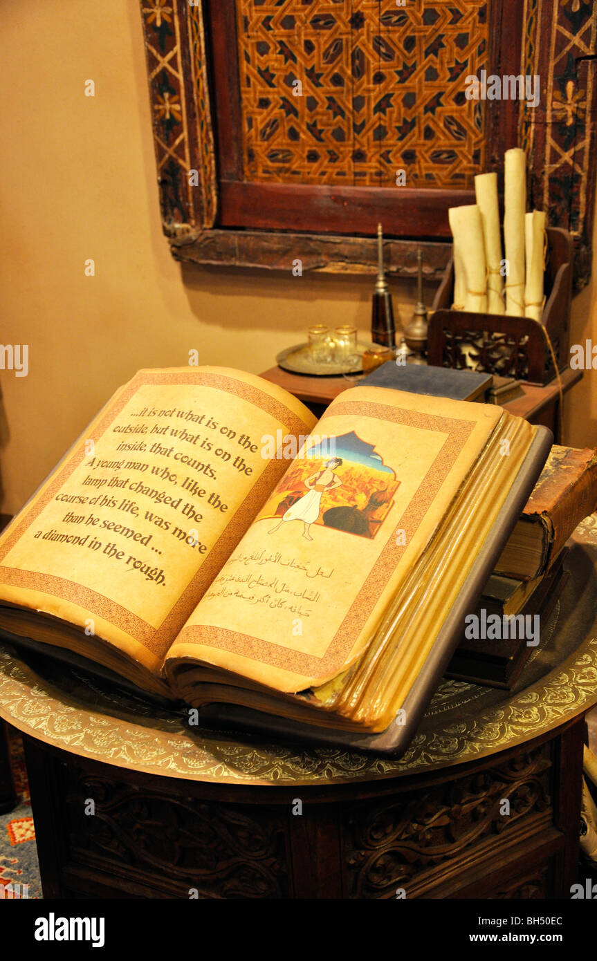 Aladdin libro di fiabe, Disney, Orlando, Florida, Stati Uniti d'America  Foto stock - Alamy